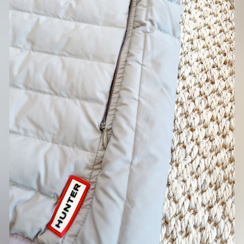 Hunter Women’s Midlayer Down Jacket Stone Color X… - image 3